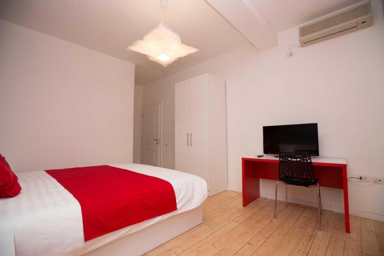Hotel Rimini 티라나 외부 사진