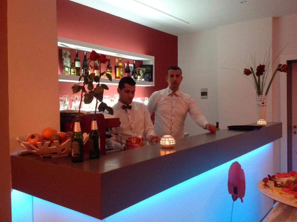 Hotel Rimini 티라나 외부 사진